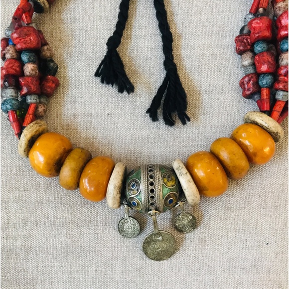 Amazing/Berber necklace, Morocco - Picture 9 of 15